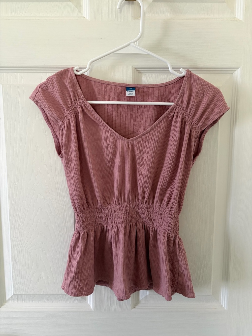 Old Navy Mauve Smocked Waist V-Neck Women's Top